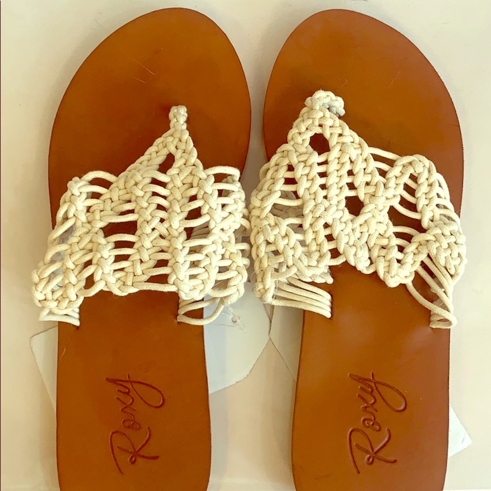 Roxy crochet flip flops